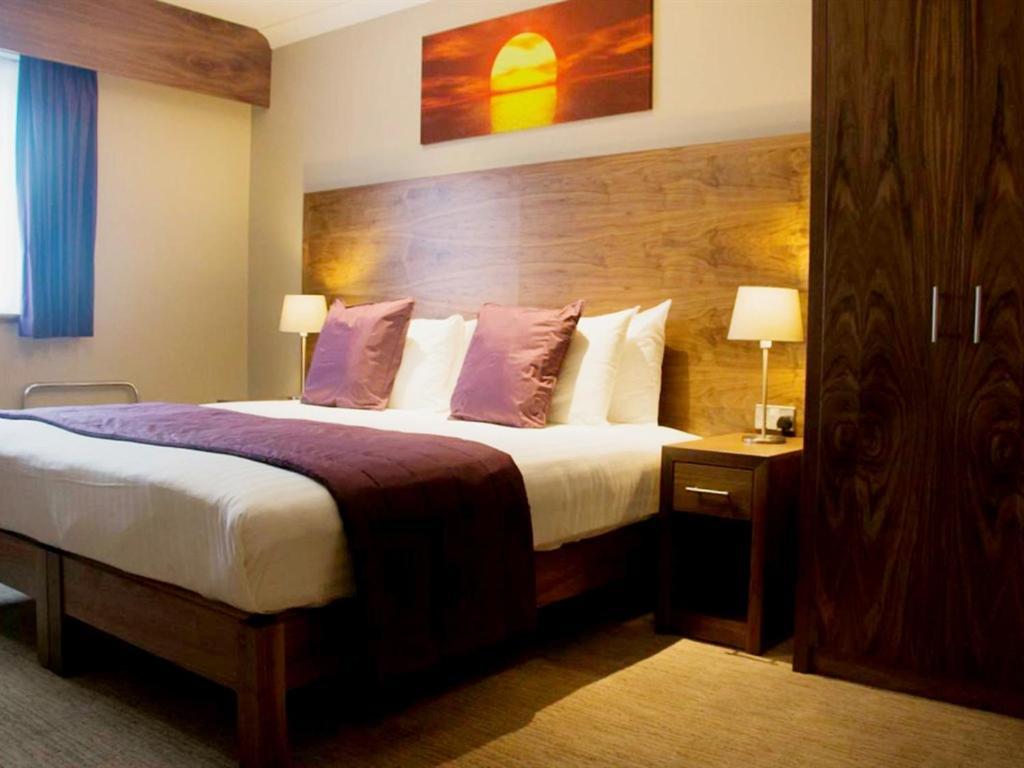 The White Hart Hotel Swindon Luaran gambar