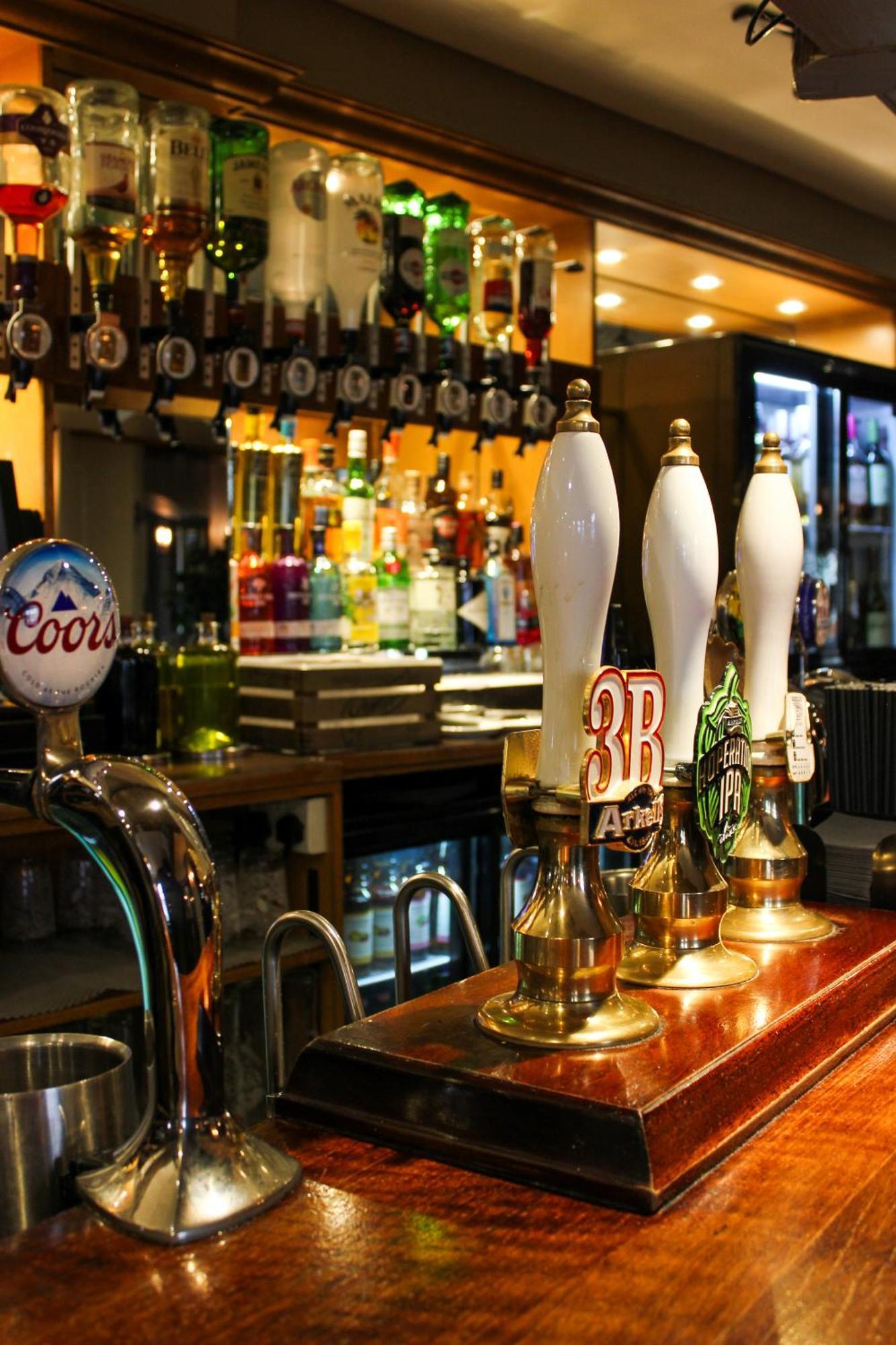 The White Hart Hotel Swindon Luaran gambar