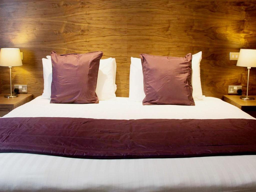 The White Hart Hotel Swindon Bilik gambar